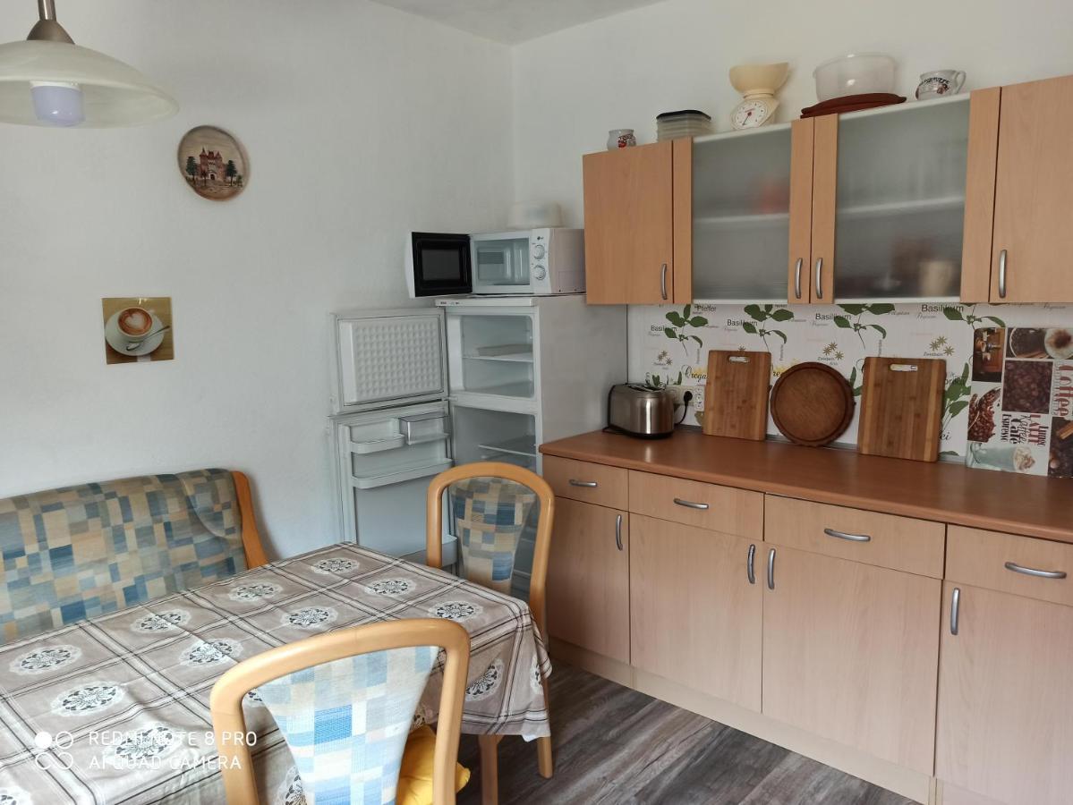 Ferienwohnung Mit Terrasse Fuer 1-4 Personen อัลเทนา ภายนอก รูปภาพ